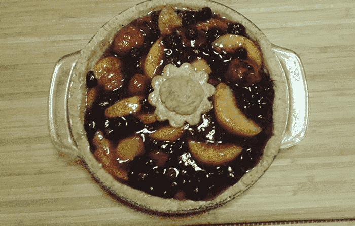 organic-berries-fruit-pie